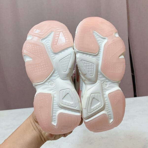 Lightweight And Breathable Children's Sneakers For Girls Casual Running - Image 4