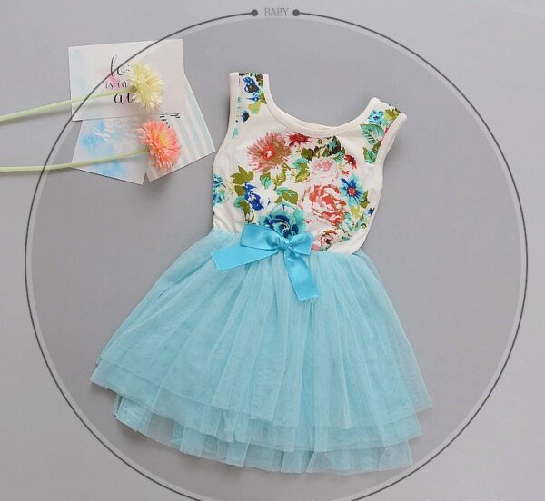 Children's dress - Image 3